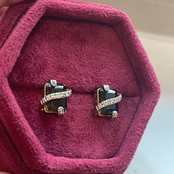 Gold and diamond earrings - Picture 4 of 4